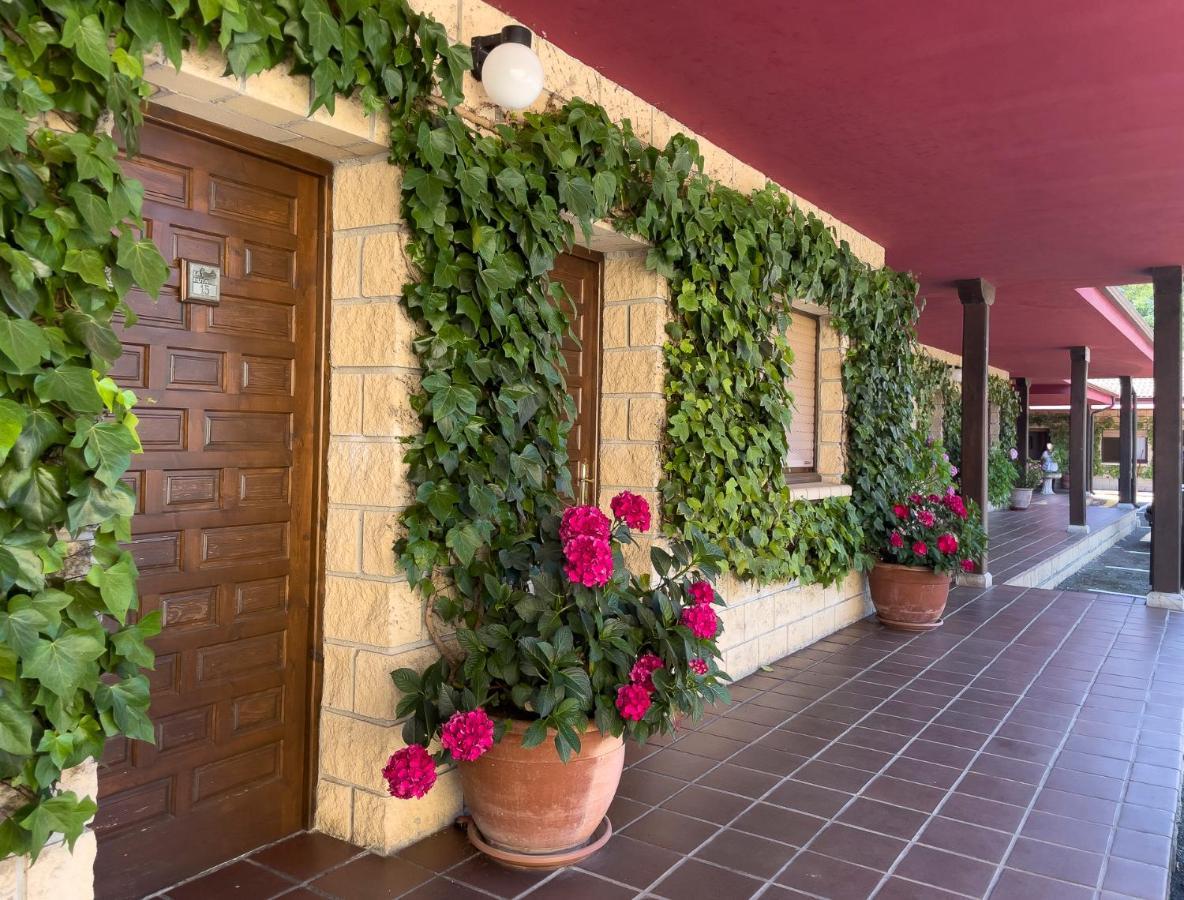 Hotel Rural "La Ruta De Cabrales" Местас-дель-Кон Экстерьер фото