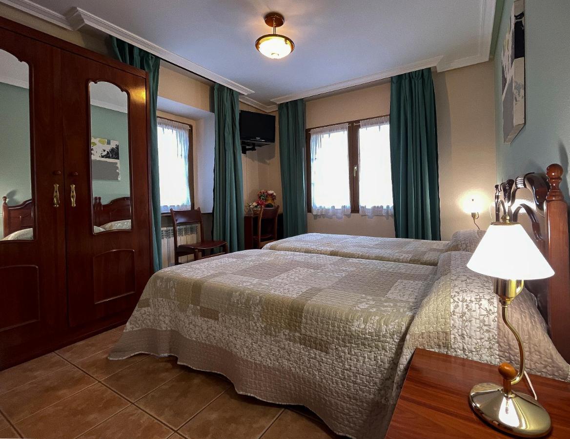 Hotel Rural "La Ruta De Cabrales" Местас-дель-Кон Экстерьер фото